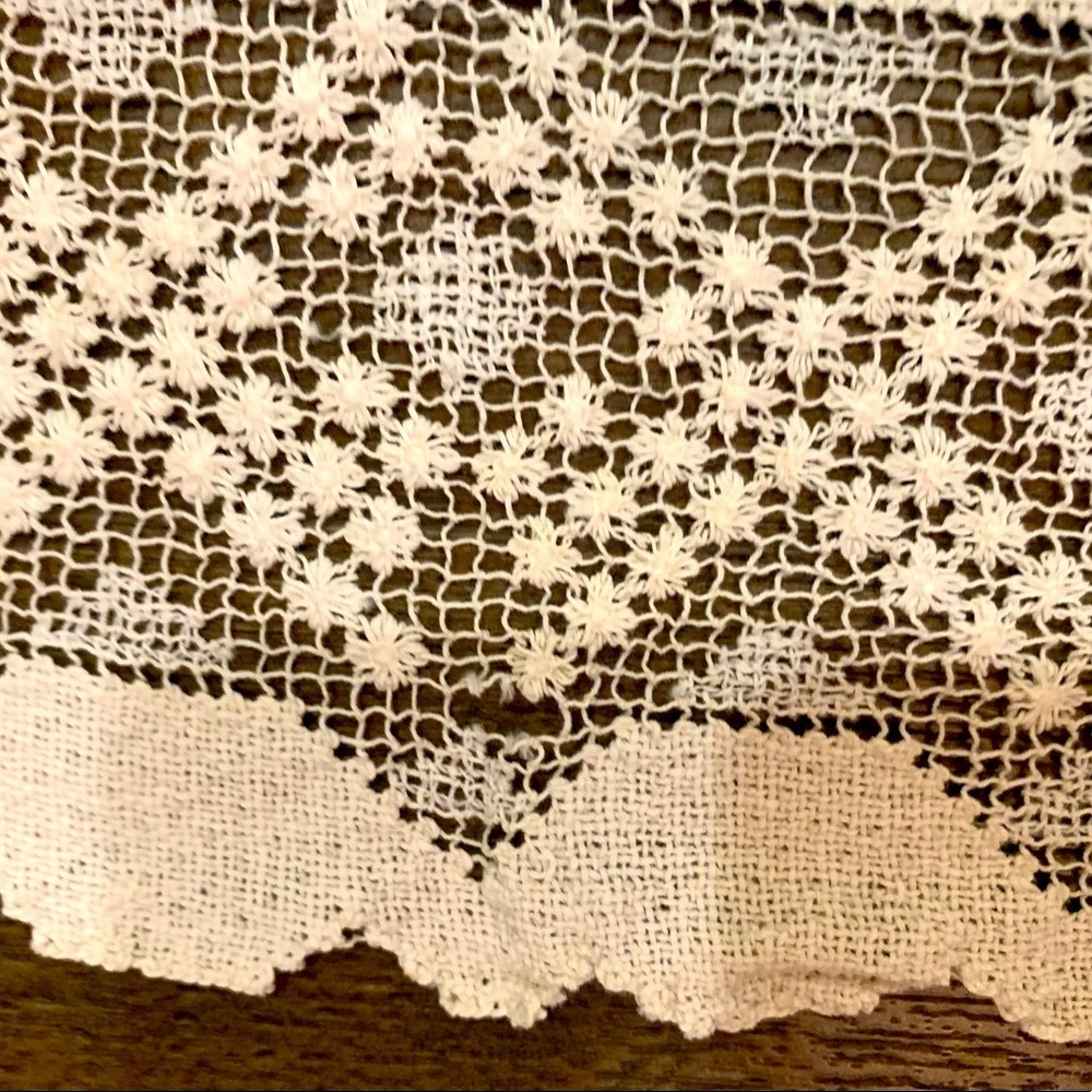 Table Cloth - Picture 4 of 6
